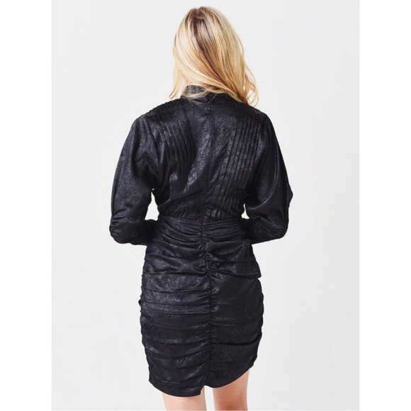 Hunter Bell Ariana High Neck Long Sleeve
Ruched Black Mini Dress Size 6 - Picture 3 of 4